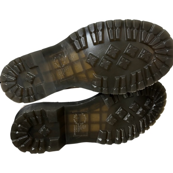 Dr. Martens 1460 SERENA FAUX FUR LINED VIRGINIA LACE UP BOOTS Size 6 - Picture 6 of 8